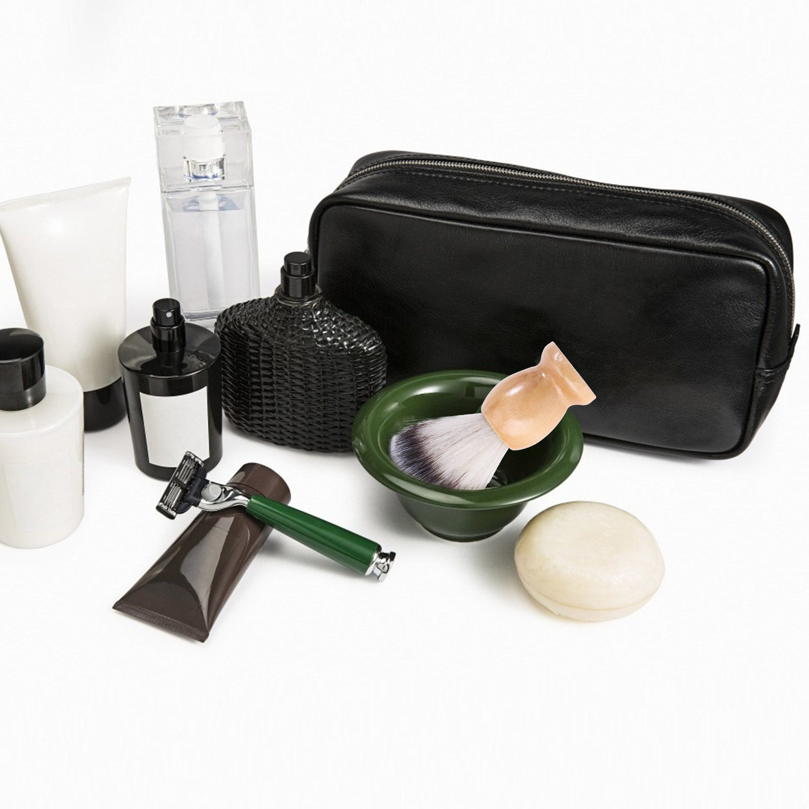 男性用、合成ナイロン製の毛を使用した、木製のハンドルが付いた - Mens Grooming Tools のレビューと価格